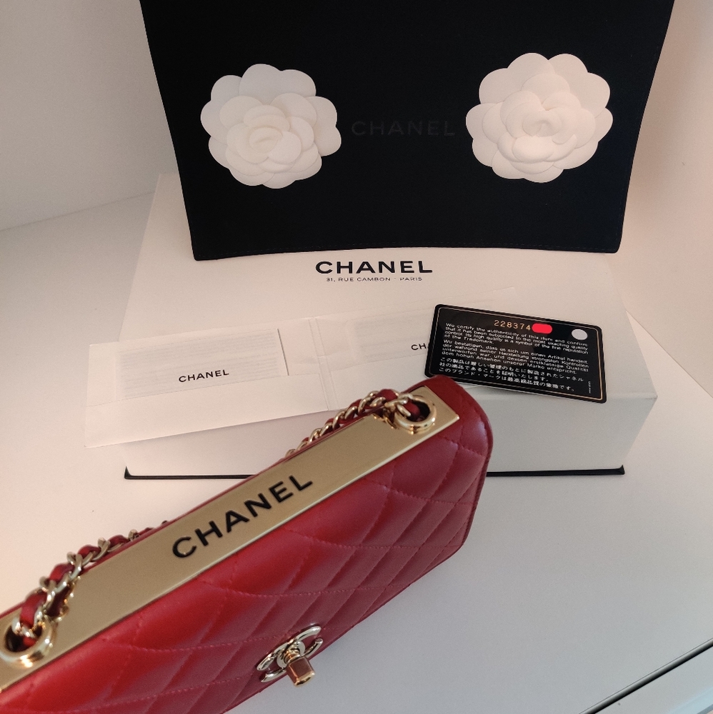 Authentic Chanel Trendy Red Wallet on Chain WOC